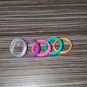 Silicone rings